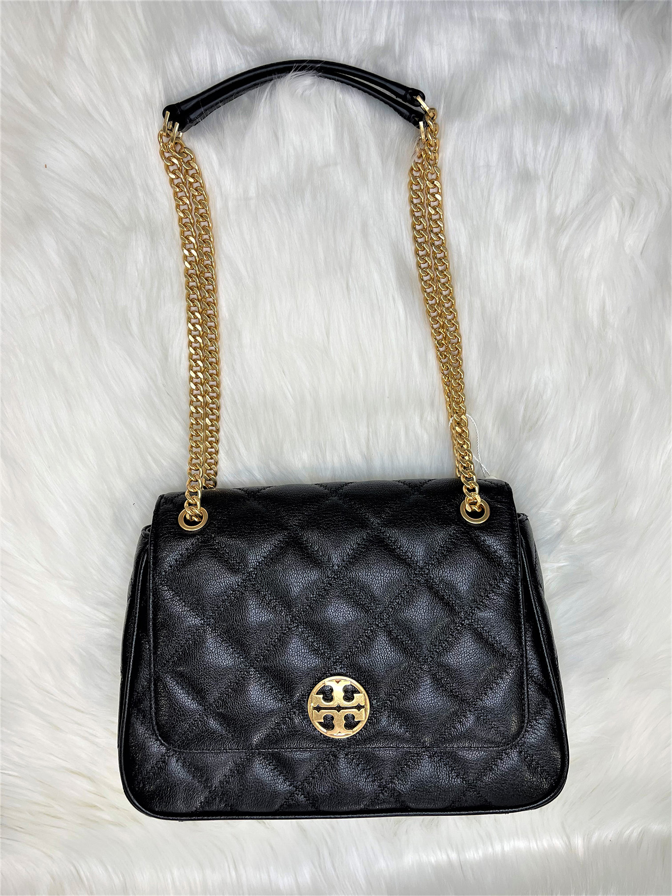 Fashion Look Featuring Tory Burch Shoulder Bags and Tory Burch